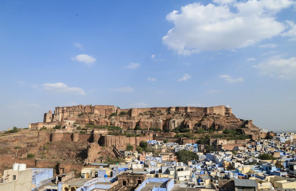 ホテル Purn Haveli ジョードプル エクステリア 写真